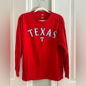Texas Rangers Mens MLB Official Merchandise Red Long Sleeve Tshirt Size Large.